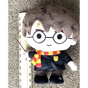 Harry Potter 12” Animated Musical Wizarding World Walking Plush Works